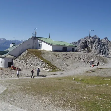 Apartment Alexander *