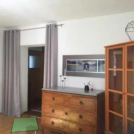 Alexander アパート